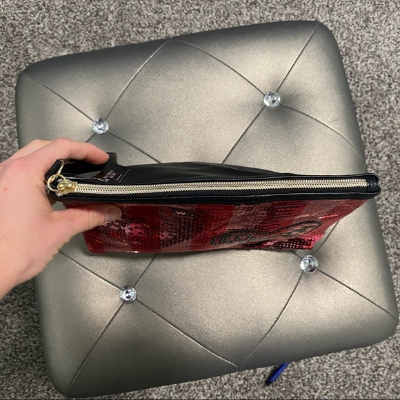 Limited Edition VS Makeup Bag Wristlet - Picture 5 of 7